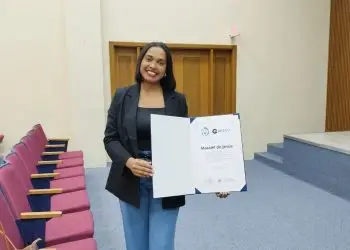 “Este reconocimiento es una gran distinción que me motiva y me compromete a seguir realizando un periodismo financiero responsable y útil para las personas”, expresó De Jesús.