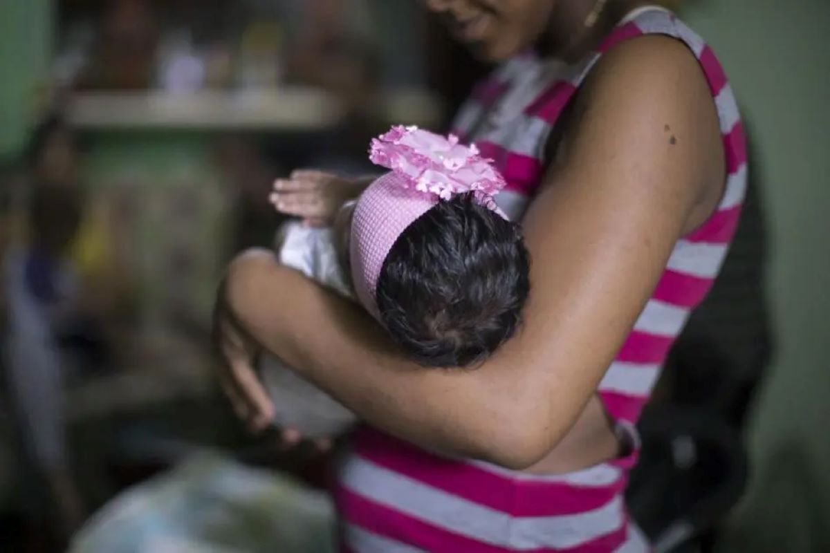 Mayoría de dominicanos tiene entre 15 y 35 años con retos en educación y maternidad temprana