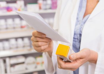 El CNSS aprobó, además, un incremento al per cápita mensual del Seguro Familiar de Salud (SFS) del régimen contributivo (RC) de RD$128.08. - Fuente externa.