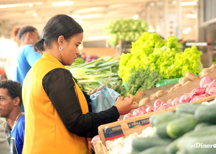 Productores temen reforma fisca sumada a eliminación de aranceles intensificar desafíos económicos.
