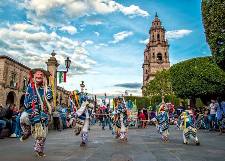 Rodríguez Zamora explicó que el buen desempeño continuó durante el primer semestre de 2025, cuando llegaron 23,4 millones de turistas internacionales.