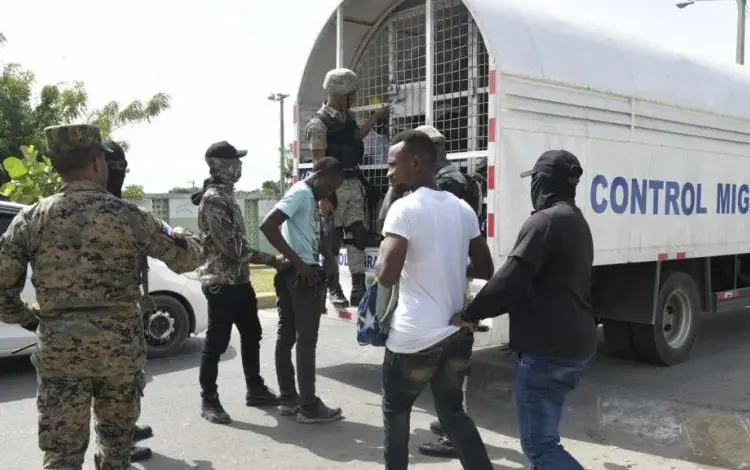 El año pasado las deportaciones de haitianas indocumentados alcanzaron las 276,215, dijo el organismo.