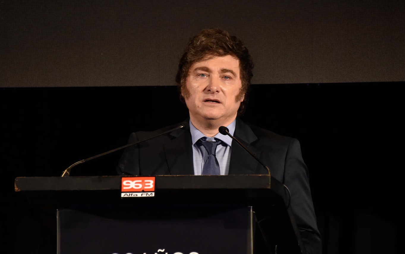 El Gobierno de Milei prorroga el presupuesto 2023 y logra ...