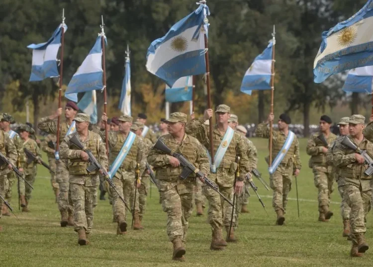 El anuncio del otorgamiento de este subsidio se produce luego de la reciente visita a Argentina de la jefa del Comando Sur de Estados Unidos, la general del Ejército Laura Richardson. - Fuente externa.