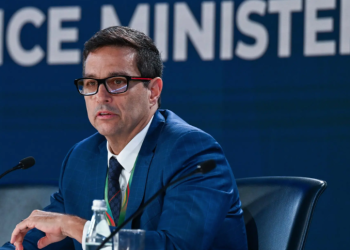 "El mercado ha reaccionado mejor a las crisis de lo esperado", apuntó el presidente del Banco Central de Brasil, Roberto Campos Neto.