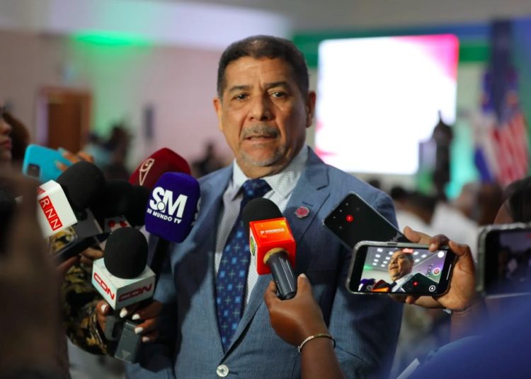 “Siempre he dicho que la inflación no es un producto, es un producto de productos”, afirmó el funcionario.