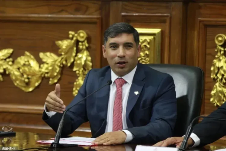 El ministro del Poder Popular para el Petróleo, Pedro Tellechea, ha reiterado que Venezuela seguirá avanzando por el crecimiento económico para el bienestar del pueblo venezolano.