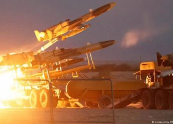 La Casa Blanca informó de que el presidente de EE.UU., Joe Biden, ordenó a las Fuerzas Armadas estadounidenses que derribaran los misiles que Irán está lanzando sobre Israel.