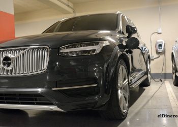 MARTÍ fue reconocida por el Intrant por fomentar el uso de vehículos eléctricos con sus marcas Volvo y Motoneo. | Lésther Álvarez