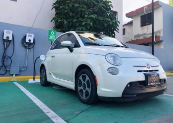 el 90% al 95% de los usuarios carga (el carro) en su casa. | Fuente externa.