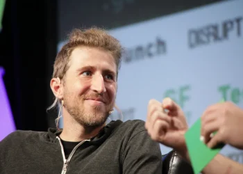 Moxie Marlinspike, creador de Signal, lidera iniciativa para reforzar la privacidad en conversaciones con inteligencia artificial en plataformas de Meta.