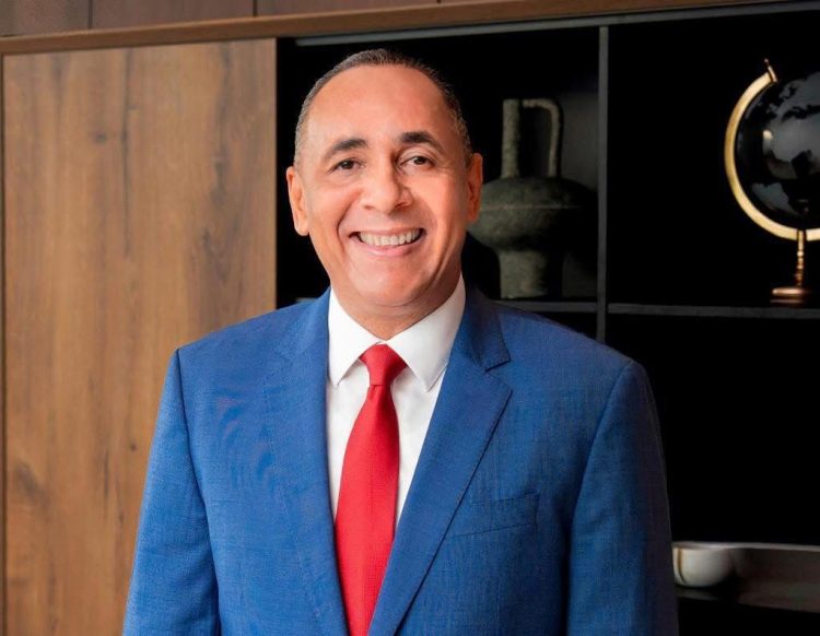 Arroyo sustituye en el cargo a Eduardo “Yayo” Sanz Lovatón.