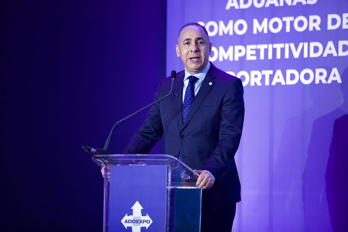 Exportaciones dominicanas en crecimiento económico
