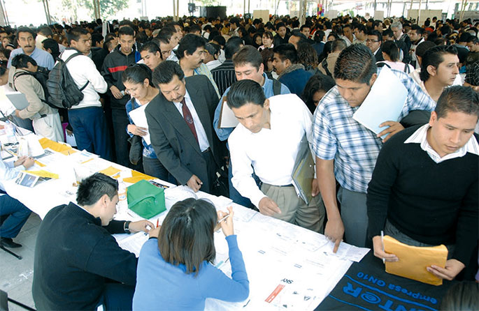 La oferta de empleo es uno de los más importantes indicadores de la mejoría de la economía.