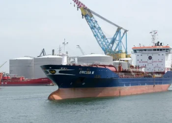 El documento mantiene la demanda de este año en 105,14 mbd.