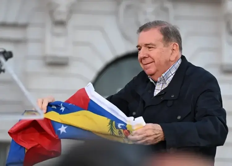 El Gobierno de Maduro rompió las relaciones diplomáticas con Perú.