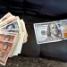 Analistas señalan que el asedio petrolero impuesto por Estados Unidos ha incrementado la incertidumbre económica en Cuba.