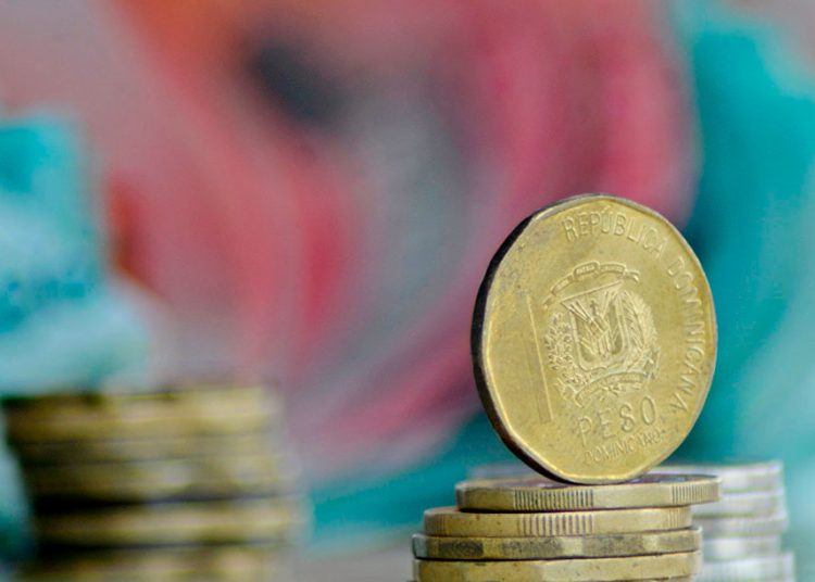 Pesos dominicanos.
