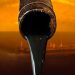 El martes, el WTI cerró con una subida del 4.28% después de que Trump exigiera a Irán la rendición incondicional.
