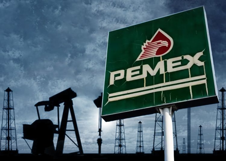Por último, US$13,529.4 millones se usaron para comprar la refinería Deer Park en la ciudad estadounidense de Houston, Texas.