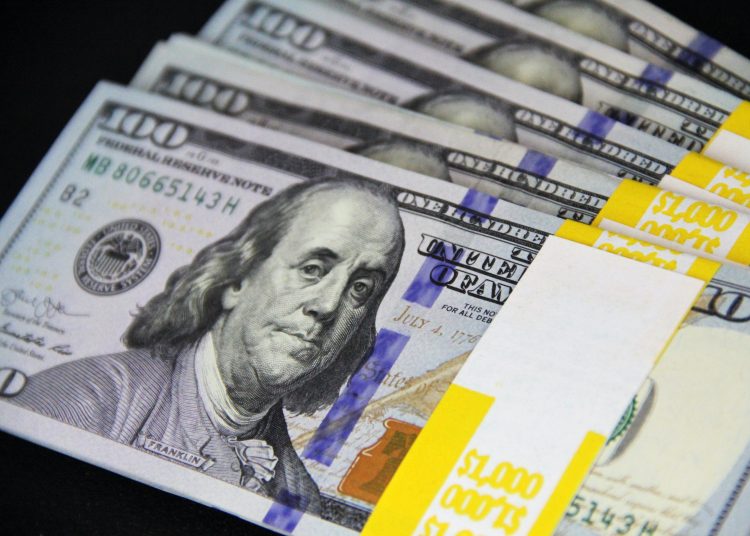 Dólar estadounidense - Fuente externa.