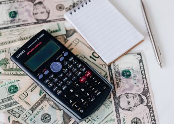 Dólares. - Fuente externa.