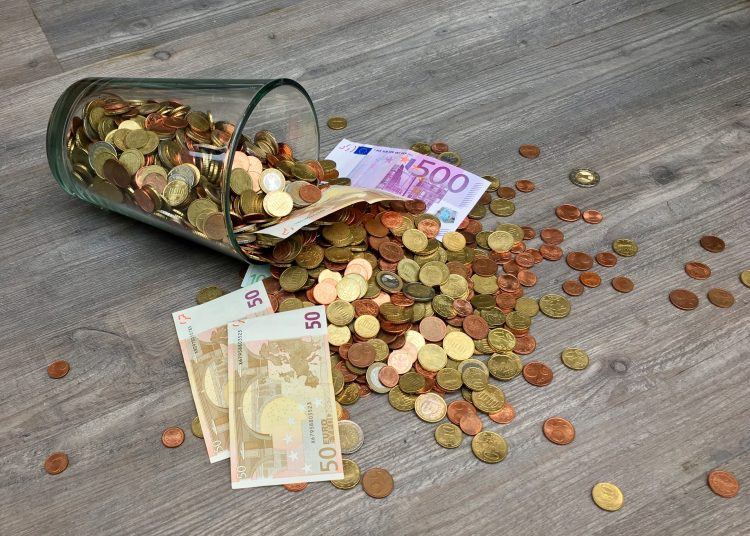 La deuda creció más rápidamente que su riqueza los últimos 20 años, estos son: Italia (-68%), Bélgica (-65%), Finlandia (-43%) y Francia (-11%). - Pexels.