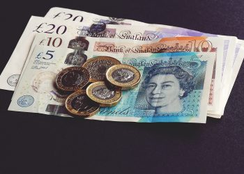 Libras esterlinas - Pexels.