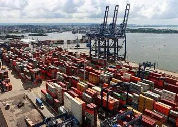 "Las economías de la región seguirán este año y el próximo sumidas en una trampa de baja capacidad para crecer", dijo la Cepal.