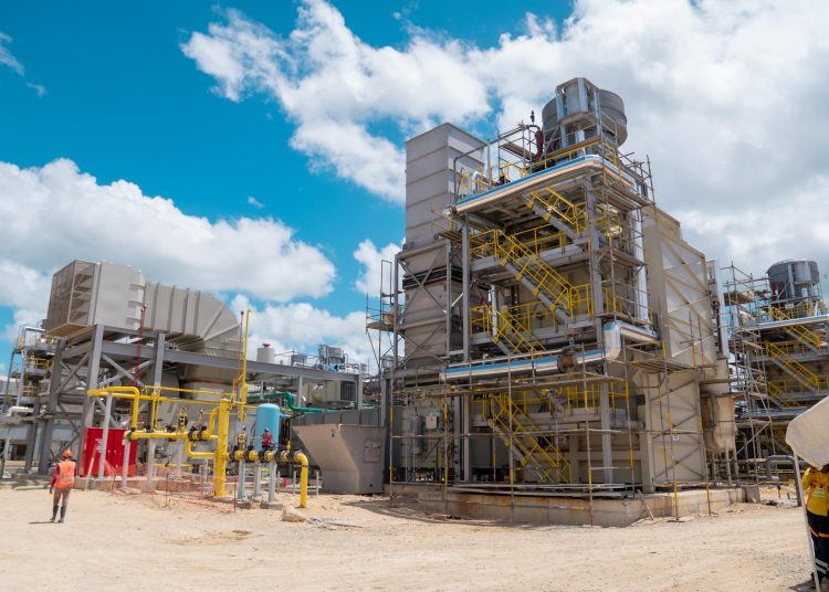 Joel Santos adelantó que en los próximos seis meses se adicionarán el SENI otros 612 megavatios de energía térmica.