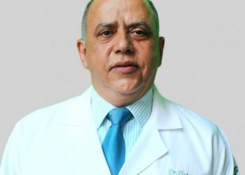 El ministro de Salud Pública, Plutarco Arias.