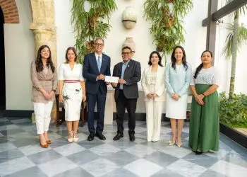 Subrayan que esta donación representa una inversión en el futuro del turismo de la región.