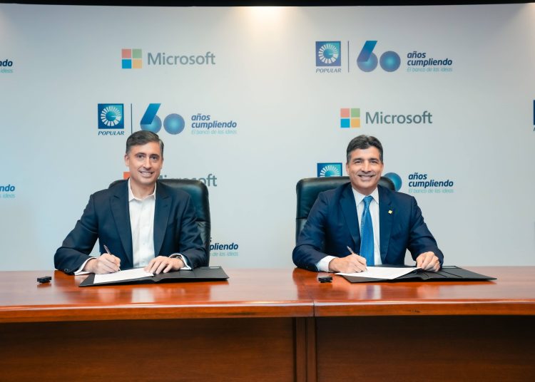 El acuerdo fue firmado en la Torre Popular, sede de la entidad bancaria, en un acto encabezado por Christopher Paniagua, presidente ejecutivo del Popular, y Alberto Arciniega, presidente de Microsoft Latinoamérica.
