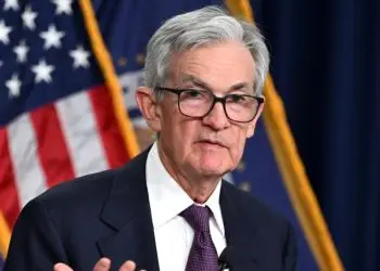 Powell consideró "que los efectos sobre la inflación podrían ser efímeros, reflejando un cambio puntual en el nivel de precios", pero también "más persistentes".