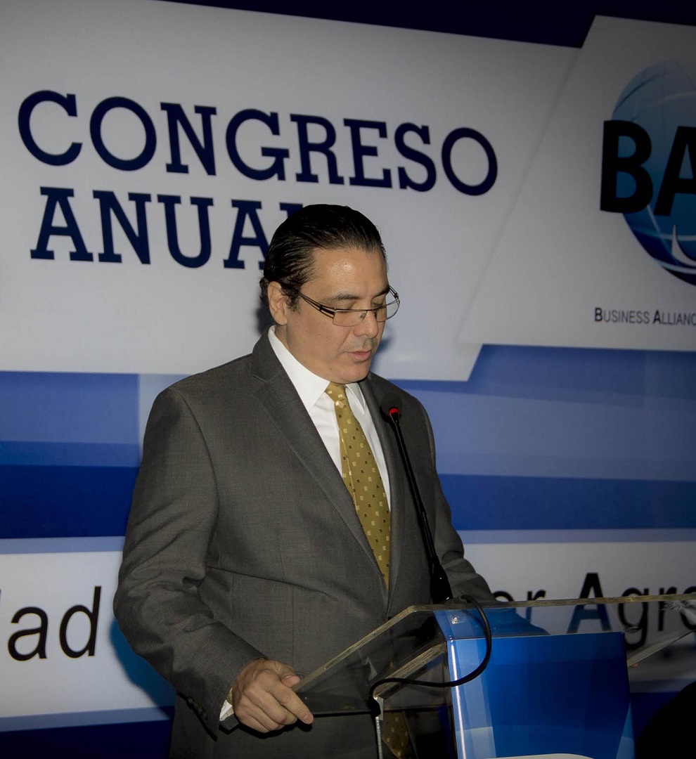 presidente de basc rd erik alma