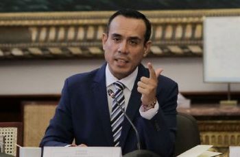 Jerí se convierte en el octavo cambio presidencial que vive el Perú en casi 10 años de inestabilidad política.