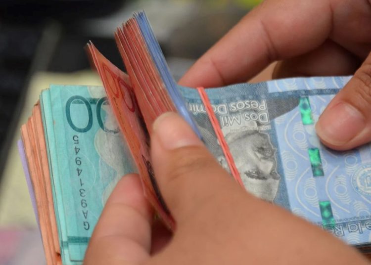 En cuanto a la cartera de créditos en atraso del sector industrial, el informe indica que esta registró un incremento interanual de 40.2% en 2025.