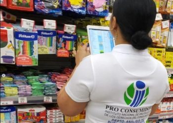 Eddy Alcántara explica que operativos de inspección se realizan en tiendas, librerías y papelerías de las principales ciudades.