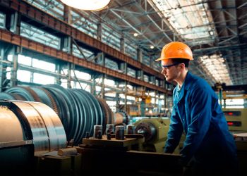 En los primeros cinco meses de 2025 la producción industrial de México decreció un 1.4% interanual.