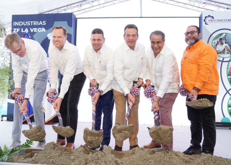 Cruz Rodríguez expresó que se estima que la obra generará más de 2,000 nuevos empleos directos e indirectos.