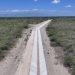 La construcción de canales, sifones y reservorios fortalecerá la producción agrícola en Azua.