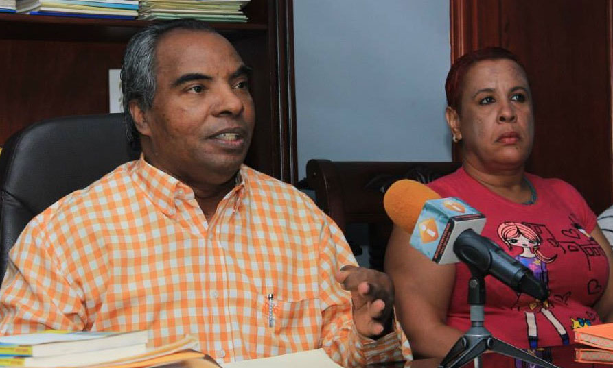 Ramón Pérez Figuereo dijo que en las próximas horas fijarán una posición definitiva en torno a la rebaja en el precio del pasaje.