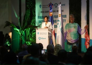 La vicepresidenta de la República, Raquel Peña, encabeza la 18.ª Reunión Anual de la Alianza Global para la Banca con Valores (GABV), organizada por el Banco Múltiple Ademi.