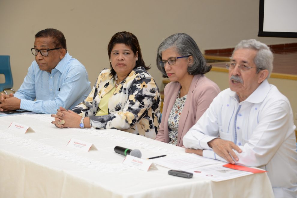 recursos hídricos gilberto reynoso, solhanlle bonilla, magdalena lizardo y rafael toribio