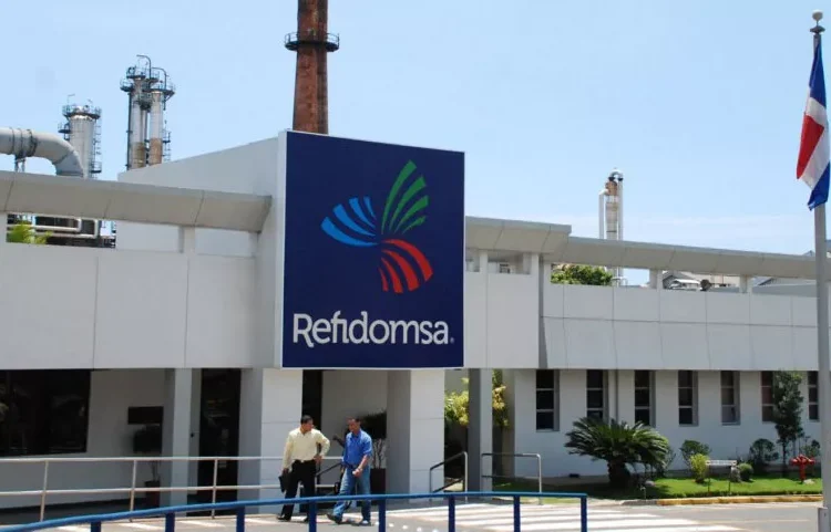 Durante diciembre de 2025, Refidomsa registró un volumen de 2,294,345 barriles, lo que representa un crecimiento interanual de 7.32%.