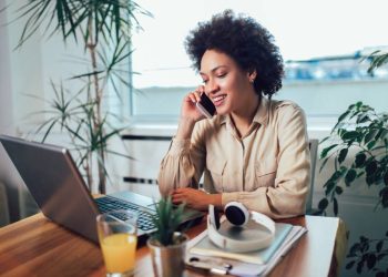 El informe indica que los líderes tendrán que utilizar la experimentación para obtener soluciones más efectivas, fomentar el aprendizaje y acelerar el valor. - Fuente externa.