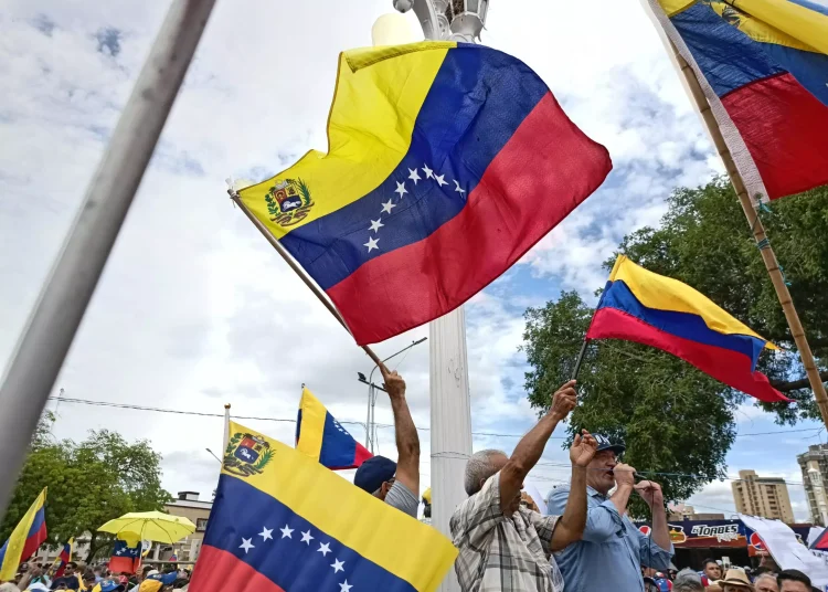 Venezuela vive una crisis postelectoral con manifestaciones de protesta opositoras, en las que han muerto más de una veintena de personas, y represión por parte de las fuerzas del orden que han detenido a miles de personas.