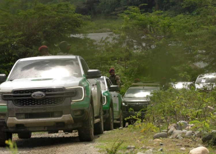 La inciativa se ejecuta en cumplimiento de la Resolución 002-2026, ante la urgencia ambiental por el deterioro del cauce del río Ozama.