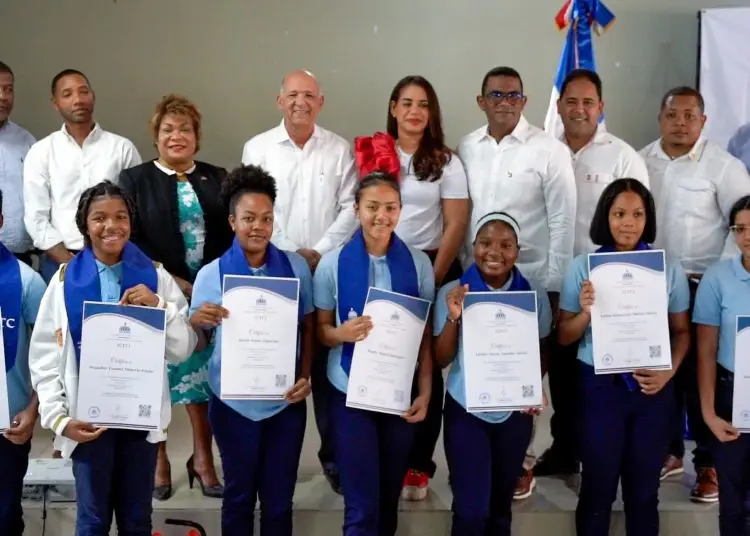 Torres agregó que el diseño del contenido y las actividades del programa de "robótica educativa" está segmentado según edades y niveles de conocimiento.