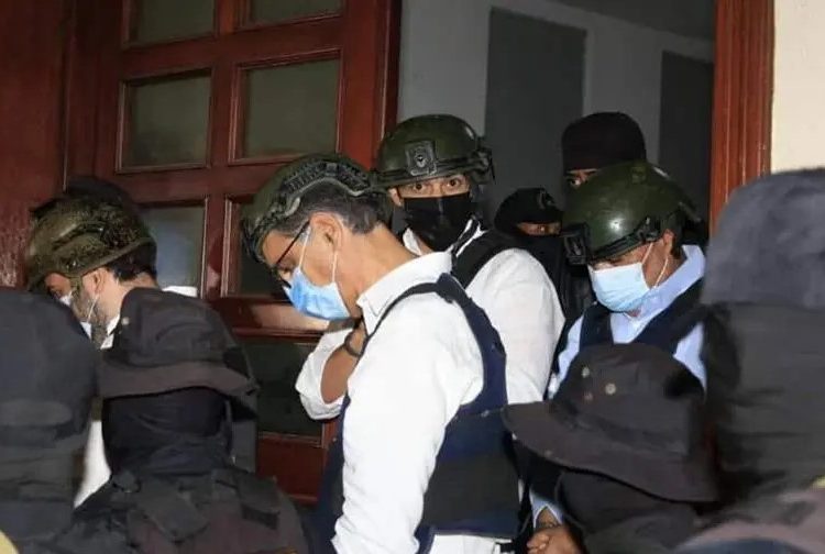 Junto a Hazim irán a prisión preventiva Rafael Luis Martínez Hazim, Gustavo Enrique Messina Cruz, Germán Rafael Robles Quiñones, Francisco Iván Minaya Pérez, Ramón Alan Speakler Mateo y Ada Ledesma Ubiera.